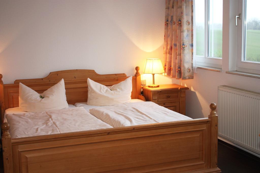Ostseehotel Kluetzer Winkel Hohen Schoenberg Dış mekan fotoğraf