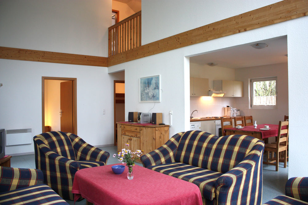 Ostseehotel Kluetzer Winkel Hohen Schoenberg Dış mekan fotoğraf